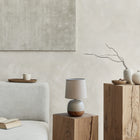 Simple Designs - Petite lampe de table du milieu du siècle - bois clair et gris clair-Cordon de branchement blanc de 5'