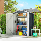 Outsunny - Abri de rangement extérieur 4,4 pi x 3 pi, avec porte verrouillable, avec portes larges verrouillables, gris foncé-Doté d'un cadre robuste galvanisé
