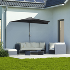 Outsunny - Parasol demi-cercle pour patio avec manivelle et 5 baleines - 9 pi - noir-Le tissu en polyester offre une protection solaire
