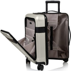 Champs - Ensemble de bagages 3 pièces Onyx II - Ivoire-Recharge en déplacement. La valise cabine avec port USB intégré vous permet de recharger vos appareils où que vous soyez. (Câble inclus, batterie externe non incluse.)