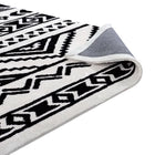 Modway - Haku Tribal marocain géométrique Tapis de 5 pi l x 8 pi L - Noir et blanc-Haute densité / Tissé à la machine