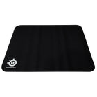 Tapis de souris SteelSeries QcK - Noir-Testé par le principal fabricant de capteurs de souris, le tissage à haute densité et la variation de surface optimisent la précision du suivi pour les capteurs optiques et laser, tout en minimisant la friction.
