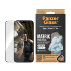 PanzerGlass - Matrix Hybrid Protecteur d'écran pour iPhone 15 Pro - Transparent-La protection d'écran ultra-large couvre toute la surface avant de votre appareil pour offrir une vue complète et claire de votre écran