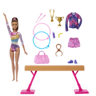 Barbie - Coffret de Jeu Gymnaste - Poupée Mode - Brunette-Exécutez un numéro au sol endiablé avec une paire de cerceaux ou de bâtons : ils sont dotés de poignées pour une prise en main parfaite 