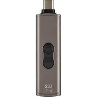 Transcend - SSD portable USB-C ESD330C - 2 To - Brun-Le SSD portable ESD330C de Transcend offre un taux de transfert ultra-rapide de 10 Gbit/s et la technologie de cache SLC de pointe, offrant des vitesses R/W fulgurantes allant jusqu’à 1050/950 Mo/s.