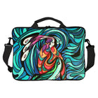 Oscardo - Sac pour ordinateur portable Spirit Fish par Don Chase-Présente des œuvres d’art autochtones authentiques créées par des artistes des Premières Nations, inuits et métis de partout au Canada