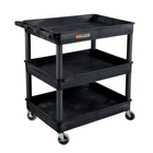 Luxor – Chariot robuste à 3 tablettes de style bac, noir (TC111-B)-Ces chariots tout usage Luxor de la série TC sont dotés de tablettes et de pattes en plastique moulé de mousse structurée en polyéthylène haute densité, ils résistent aux taches, aux rayures, aux bosselures et à la rouille. Doté d’un rebord de retenue à l’arrière et sur les côtés des tablettes.