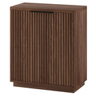 Hudson&Canal - Meuble d'appoint Mansfield de 71 cm de largeur, , noyer satiné-La capacité de poids supérieure est de 45 lb, l'étagère du milieu peut supporter 25 lb, tandis que l'étagère inférieure peut supporter 45 lb