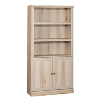 Sauder - Bibliothèque à 5 étagères - Érable du Pacifique-Rangement multi-pièces: cette bibliothèque fonctionnelle à portes peut répondre à vos besoins de rangement dans différentes pièces: salon, bureau, cuisine, atelier ou salle de bain