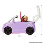 Mattel - Véhicule électrique Barbie avec station de recharge et prise-Bouclez votre ceinture et partez en vadrouille ! La capote s'ouvre pour transformer le véhicule en un élégant cabriolet, parfait pour les beaux jours.