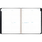 AT-A-GLANCE - Agenda scolaire hebdomadaire/mensuel Signature 2024-2025 - 8 3/8 po x 11 po - noir - anglais-La couverture en cuir reconstitué noir moderne avec badge de date découpé à l'emporte-pièce offre un style professionnel avec des accents bronze