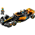 LEGO - Speed ​​Champions 2023 McLaren Formule 1 Voiture de course - 245 pièces-1 figurine - La voiture à construire McLaren comprend une figurine de pilote avec un casque, une perruque et une clé à molette que les enfants peuvent placer au volant et organiser des courses de F1 ultra-rapides sur la piste.