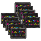 Ashley Productions - Smart Poly Tapis de souris pour ordinateur - 8" x 10" - Tout le monde est le bienvenu ici - Boucle de craie - Paquet de 10-Commencez votre journée du bon pied avec ces accessoires élégants et fonctionnels qui arborent des citations inspirantes et des expressions positives.