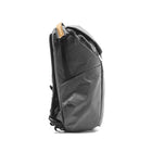 Peak Design - Everyday Sac à dos - 30 L - Charbon-Le matériel MagLatch unique permet un accès ultra-rapide par le dessus, avec un accès latéral double grâce à deux fermetures éclair UltraZip résistantes aux intempéries