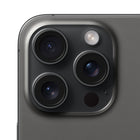 Apple - iPhone 15 Pro Max 6,7 po ecran Liquid Retina - 1 To - Titane noir - Bell et Virgin Plus-Puissant Système Caméra Pro : Sept objectifs pros qui décuplent vos options de cadrage. Captez des images extra haute définition riches en couleurs et en détails avec la caméra principale 48 Mpx. Et sur iPhone 15 Pro Max, prenez des gros plans plus nets d’encore plus loin grâce à la caméra téléobjectif 5x