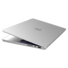 Étui de protection JC pal Mac guard pour MacBook pro 16" (modèles 2024 M4, 2023 M3 / M2, 2021 M1) - Mat E clair-Dispose d'une finition mate élégante et lisse qui facilite la prise en main et réduit le risque de rayures
