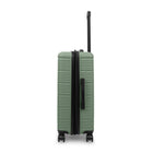 Swiss Mobility - Valsie d'enregistrement rigide 25.5po de la collection YVR - Vert Chasseur-Intérieur doublé avec panneau de séparation, poches pratiques et sangles de serrage pour garder le contenu organisé et en place