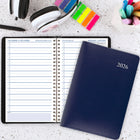 Staples - Agenda quotidien 2026 - 8 po H x 4 7/8 po l - couleurs assorties - bilingue-Liste de vacances de trois ans et page de notes lignees