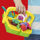 Play-Doh - Fleurs fantastiques-6 formes de fleurs différentes : Les 4 rondelles interchangeables créent 2 formes de fleurs play-doh différentes à la fois dans la boîte de jardin. Créez 2 autres formes de fleurs dans le moule-livre