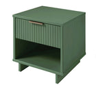 Manhattan Comfort - Table de nuit moderne Granville 18,11" à 1 tiroir - Vert sauge - Lot de 2-Base de balai moderne ouverte avec pieds latéraux ajoutant un design de mode sans couture et de la durabilité
