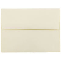 JAM Paper Enveloppes pour livrets Strathmore au fini vélin avec fermeture gommée, 4 3/4 x 6 1/2 po, ivoire, paquet de 1000-Ivoire