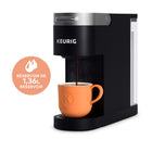 Keurig K-Slim Plus - Cafetière une tasse à la fois pour capsule K-Cup avec et technologie MultiJet - noir-Réservoir d’eau pour tasses multiples : le réservoir amovible de 1,36 l vous permet d’infuser jusqu’à 4* tasses avant de nécessiter un remplissage. (*format de tasse de 237 ml)