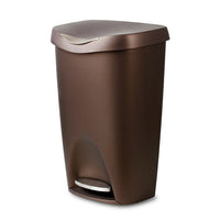 Umbra ââ‚¬â€œ Poubelle à pédale Brim, 50 L, bronze-La poubelle Brim est une version améliorée de votre poubelle à pédale, elle se distingue par son raffinement