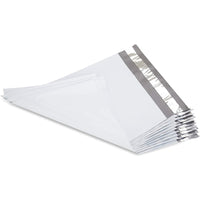 SUM 7.5" x 10.5" Poly Mailer Enveloppeur - 1000 pièces-L'enveloppe en poly est utilisée pour une protection supplémentaire lors de l'expédition