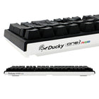 Ducky - Un clavier Mécanique bleu pour commutateur MX de 2 RVB à pleine dimension-Keycaps Double Shot - Faites l'expérience du confort et de la clarté avec les claviers moulés à double injection Duckys en plastique PBT et ABS. Les meilleurs keycaps absolus pour le bureau, une utilisation décontractée et pour les jeux