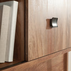 Sauder - 429511 La Collection Cannery Bridge Surmeuble - Finition Sindoori Mango-Conforme à la norme BIFMA x5.5 pour la securite, la durabilite et la performance structurelle.