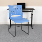 Flash Furniture - Chaise empilable bleue de la série HERCULES à base traîneau d'une capacité de 881 lb avec dossier ventilé-Cadre de base de traîneau enduit de poudre noire avec patins glisseurs en plastique