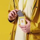 Chipolo - Card Spot - Noir-Dimensions : 4,21 po L x 4,21 po l x 1,22 po H