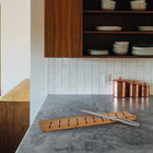 CTG Brands Herringbone Wall Tile, 10" x 10", Brown Stone, 6 Pack-Conception: présente une conception de planche à découper fendue qui est efficace pour couper la viande, le pain, le fromage pour votre prochaine préparation de repas