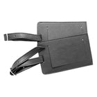 Ashlin® – Étiquette de bagage rectangulaire double QUITO avec sangle réglable, noir, (TAG042X-18-01)-Noir minuit, 100% cuir de peau de vache pleine fleur Tuscany d'Ashlin®. Les produits Ashlin® sont fabriqués en cuir véritable 100 %. Ce cuir de luxe laisse paraître une gamme naturelle de teintes et de textures. Ashlin® utilise du cuir pleine fleur, pour vous offrir la plus haute qualité de cuir sur le marché.