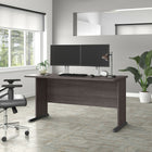 Bush Business Furniture - Bureau d'ordinateur 60 po l Studio A - gris orage-Le plateau durable peut facilement supporter un ordinateur, des livres et d'autres fournitures de bureau pour un poids supporte de 200 lb
