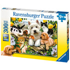 Ravensburger - puzzle Animaux amis 300 pièces -Conçus pour les enfants de 9 ans et plus : les puzzles pour enfants Ravensburger comportent de grandes pièces durables que les petites mains peuvent facilement tenir pour de nombreux divertissements répétés