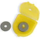 OLFA Lame rotative d'acier inoxydable d'outils de 18mm - 4mcx-Parfait pour la coupe complexe et détaillée