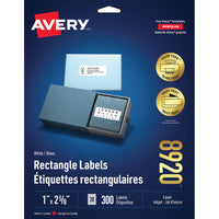 Avery - Étiquettes adresse pour imprimante laser et jet d'encre avec Easy Peel, blanc 8920, 1 x 2 5/8 po, paquet de 300-Les étiquettes blanches éclatantes pour une qualité d'impression nette et supérieure sont parfaites pour créer des étiquettes d'adresse et pour le classement