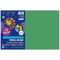Papier de construction Pacon Tru-Ray, 12" x 18", vert vacances, 250 feuilles-Le papier de construction Tru-Ray est suffisamment résistant pour supporter le rainurage, le pliage et le curling sans se fissurer ni se déchirer