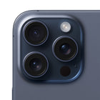 Apple - iPhone 15 Pro Max 6,7 po ecran Liquid Retina, 512 Go, Titane bleu, Bell et Virgin Plus-Puissant Système Caméra Pro : Sept objectifs pros qui décuplent vos options de cadrage. Captez des images extra haute définition riches en couleurs et en détails avec la caméra principale 48 Mpx. Et sur iPhone 15 Pro Max, prenez des gros plans plus nets d’encore plus loin grâce à la caméra téléobjectif 5x