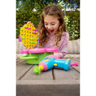 Educational Insights - Design & Drill® Flower Power Studio™-Comprend : 9,75 « x 10,25 x 3,5 » planche en forme de fleur, perceuse motorisée avec trétin en forme de fleur, 40 boulons colorés, 6 plaques de conception et guide d'activité. Nécessite 2 piles AA (non incluses). Brevet de forage No. D929 837 des États-Unis