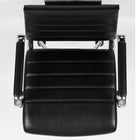 Flash Furniture Chaise De Bureau Pivotante Exécutive Nervurée Leathersoft-Noir (BT20595M1BK)-Le bouton de réglage de la tension d'inclinaison ajuste la résistance à l'inclinaison vers l'arrière du fauteuil
