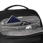 Incase - A.R.C. Sac à dos - Noir-Le compartiment rembourré pour ordinateur portable doublé de fausse fourrure peut contenir un MacBook jusqu'à 16 pouces et un iPad jusqu'à 12,9 pouces