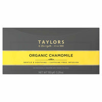 Thé à la camomille biologique Taylors of Harrogate, 100 sachets (250 g)-La camomille est appréciée par beaucoup pour son goût réconfortant et apaisant. Il est naturellement sans caféine, ce qui en fait une boisson idéale avant le coucher.