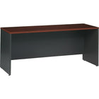Bush® – Crédence de 72 po de la collection Westfield, fini cerisier Hansen e-Se fixe également à une étagère de 72 po lorsque placée contre un mur ou lorsque qu'elle est fixée à une autre unité de bureau