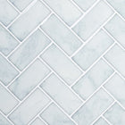 CTG Brands Herringbone Wall Tile, 10" x 10", White Marble, 6 Pack-Dimension parfaite : chaque feuillet de dosseret mesure 25,4cm L x 25,4cm H (10" L x 10" H) (environ 0,39 mètres carrés/4,17 pieds carrés par carton)