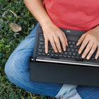 Logitech - Étui universel Folio avec clavier Bluetooth intégré pour tablettes de 9 à 10 po - Noir-8