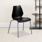 Flash Furniture - Chaise empilable noire de la série HERCULES d’une capacité de 770 lb avec soutien lombaire et cadre argenté-Finition de cadre enduite de poudre argentée avec patins glisseurs en plastique