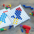 Educational Insights - Centre d'activités Design and Drill, tout-petits à 2e année-Idées d'utilisation : les enfants adorent utiliser les activités de conception et de forage pour créer leurs propres conceptions, ou suivre les ensembles de cartes d'activités colorées pour créer des images et des motifs.