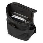 Bugatti - Collection Mile End Sacs à dos, Noir-Fait de cuir vegan au fini mat et doux au toucher. Grand compartiment principal avec ouverture superieure à fermeture eclair sur 3 côtes